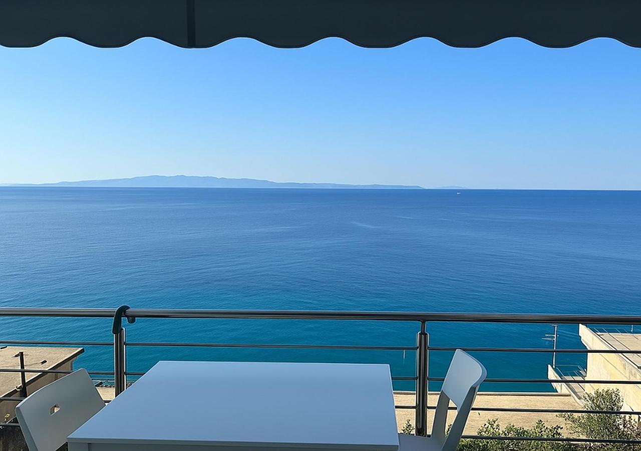Blue Sea Apartments Qeparo Exterior photo